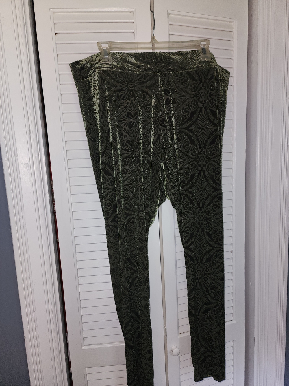 Torrid High-Rise Olive Green Patterned Velvet Leggings